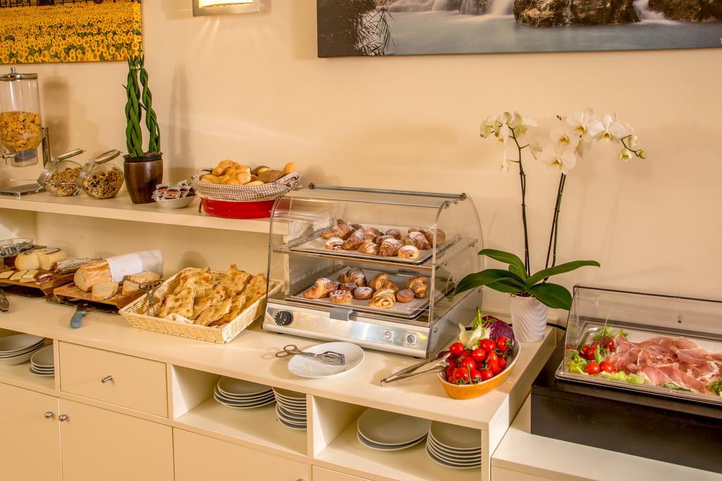 Hotel Corallo 알비니아 외부 사진